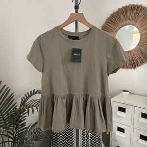 NWT Forever 21 Sage Green Short Sleeve Peplum Shirt Top Medium